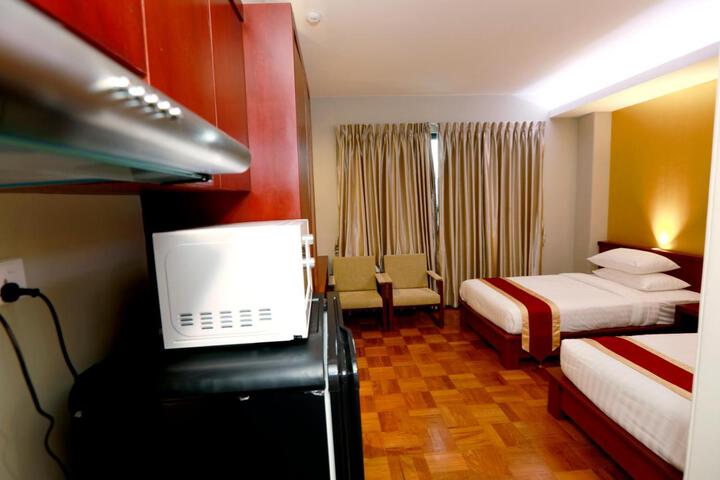 My Dream Hotel