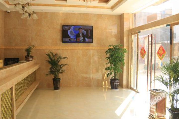 Hotel Interior 8 of 16