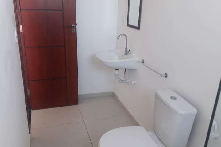 Room 27 of 104