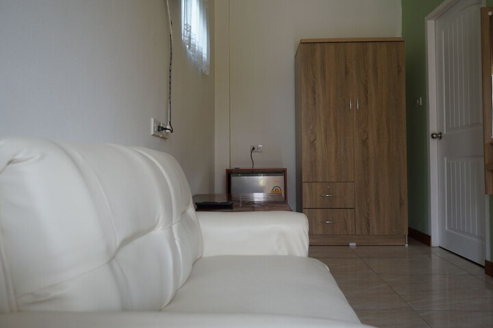Room 11 of 49