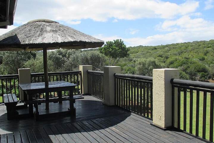 Sundeck 2 of 18