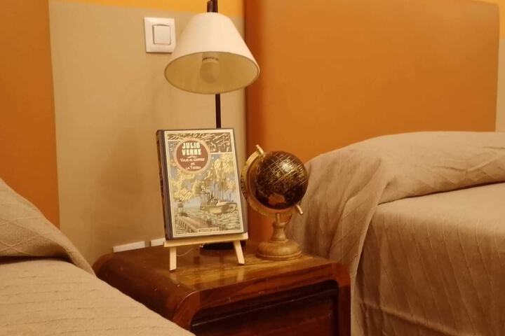 Room 8 of 23