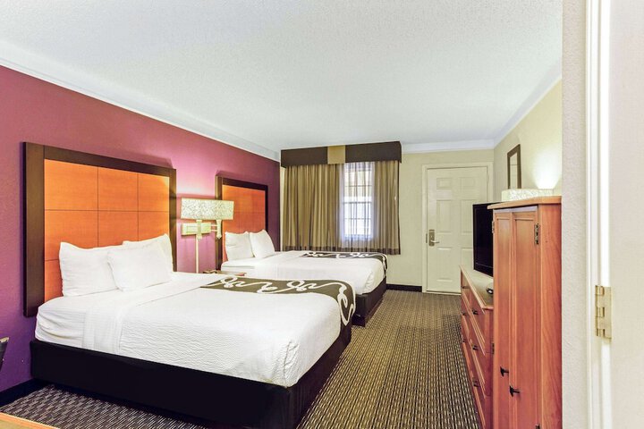 Room 28 of 55