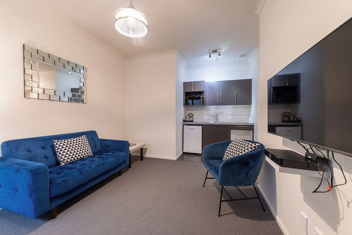 Room 22 of 105
