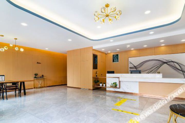 Hotel Interior 17 of 32
