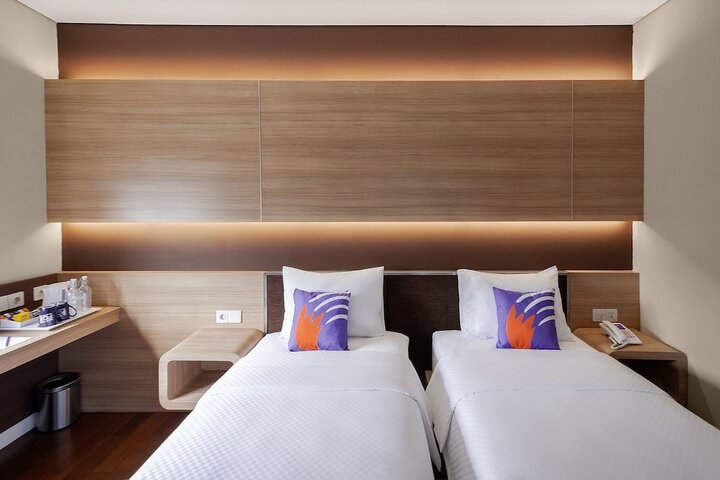 Room 6 of 20