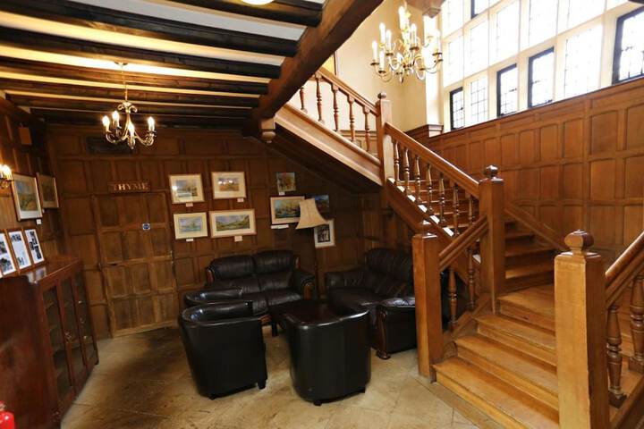 Lobby Entry