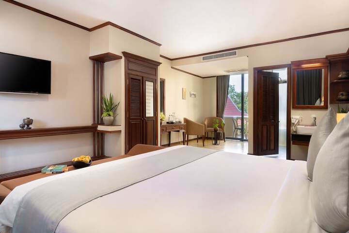 Room 15 of 79