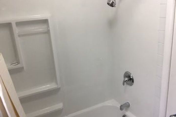 Room 4 of 44