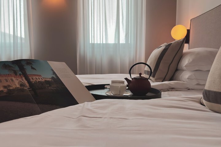 Room 15 of 108