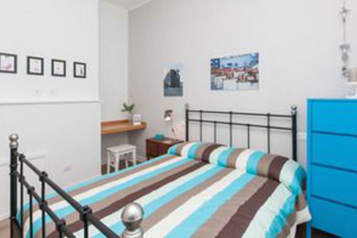 Room 12 of 21