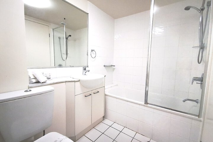 Room 42 of 72