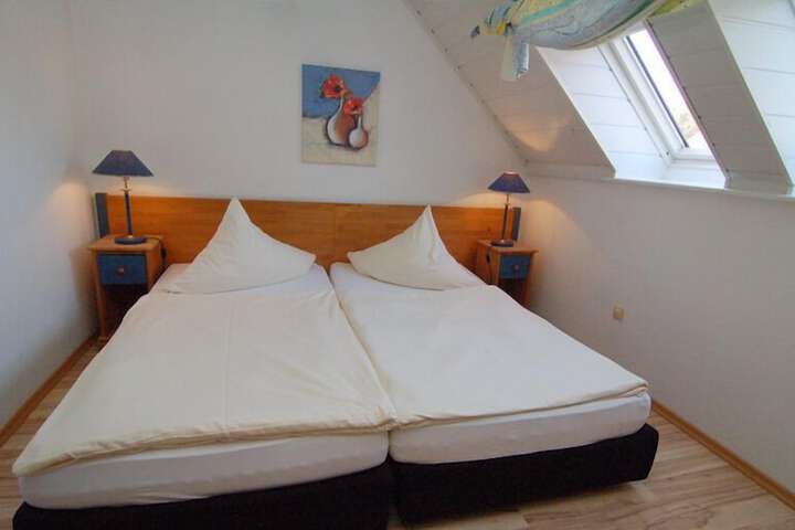 Room 8 of 41