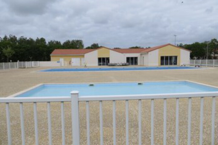Pool 22 of 36