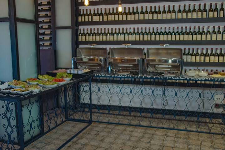 Breakfast/Coffee Service 40 of 50
