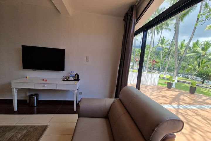 Room 28 of 56