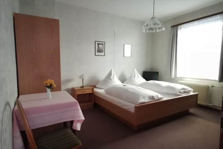 Room 9 of 56