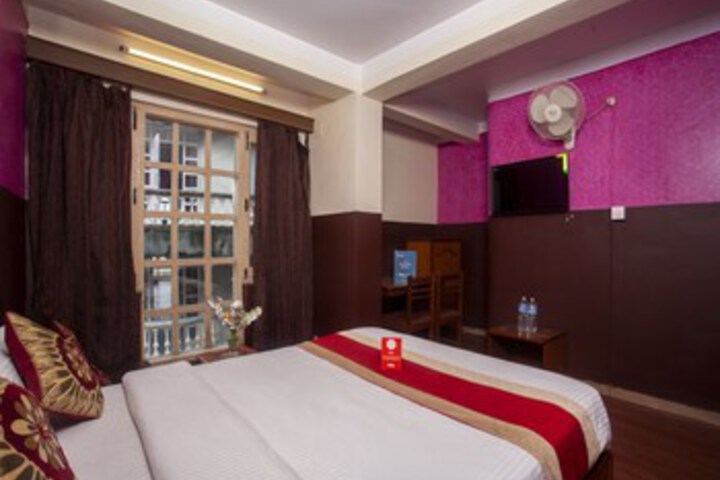 Room 14 of 21