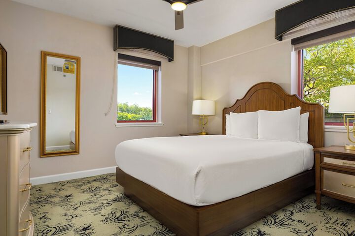 Room 9 of 45