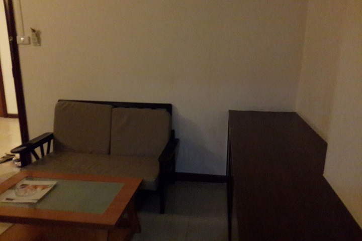 Room 45 of 90