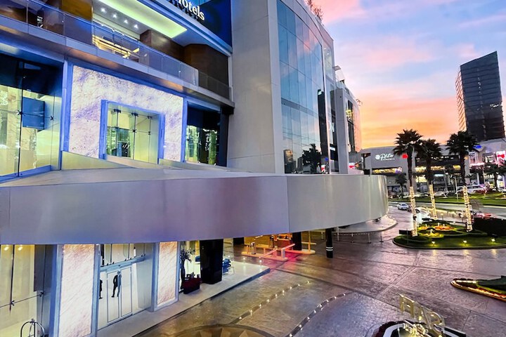 Exterior of Safi Royal Luxury Metropolitan