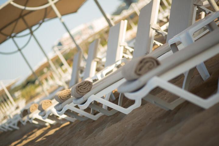 General 4 of 35
