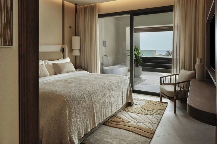 Room 20 of 74