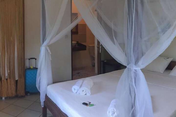 Room 6 of 20