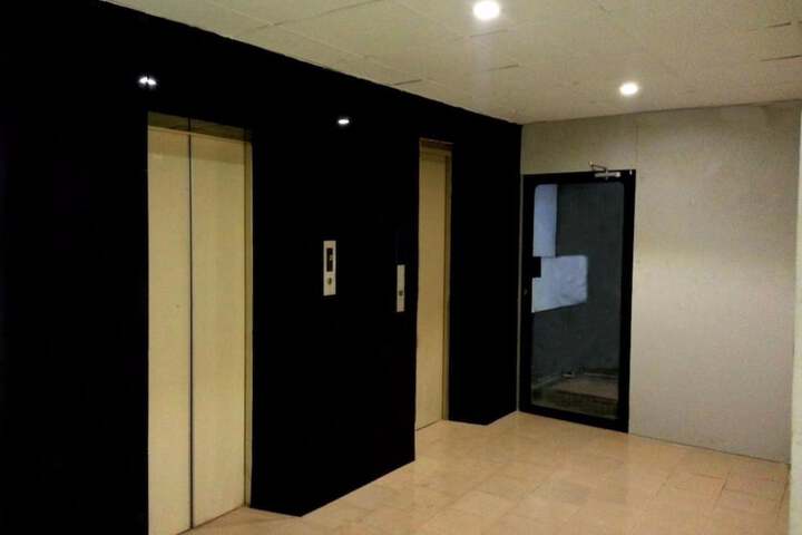 Ballroom/Hall 66 of 70