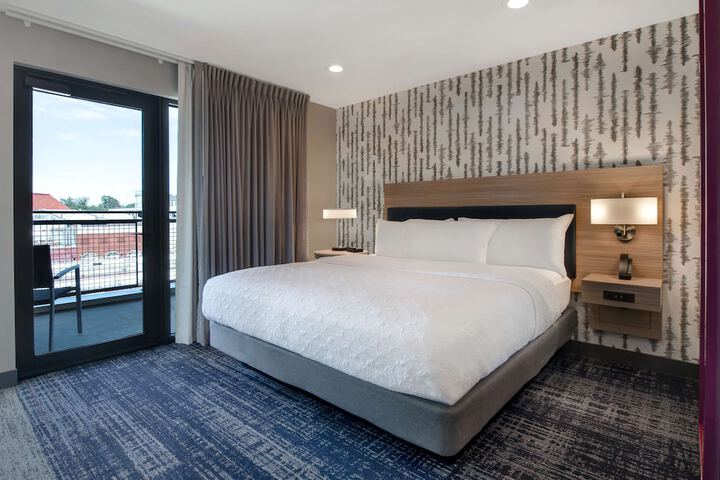 Room 15 of 44