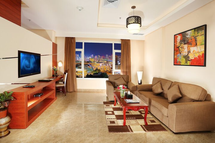 Room 29 of 48