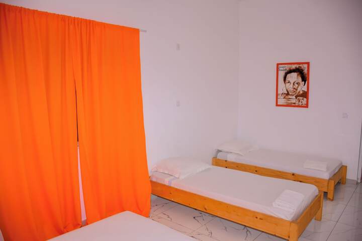 Room 7 of 58