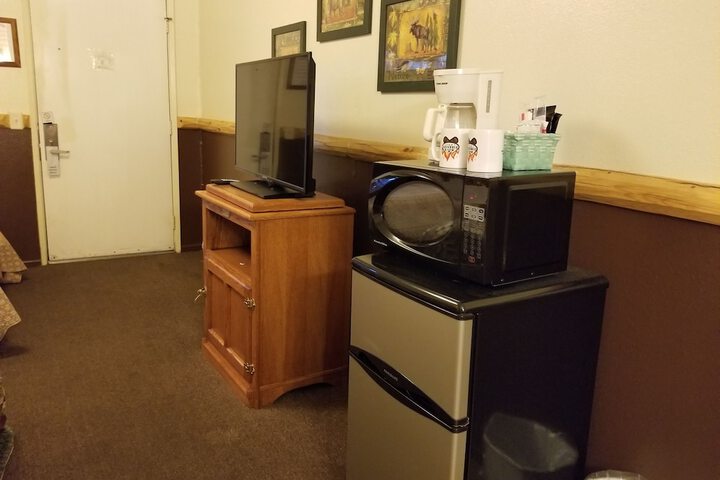 2 Double Beds (10 of 11)