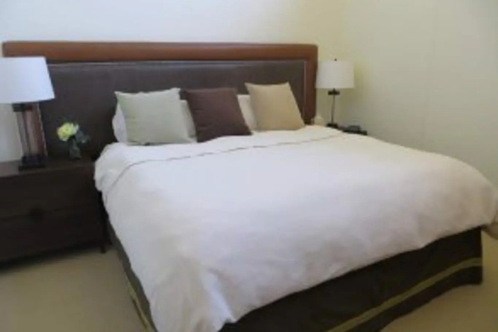 Room 2 of 15