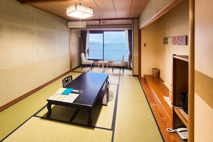 Room 7 of 56