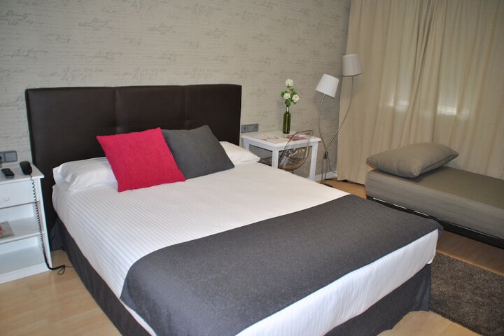 Room 15 of 42