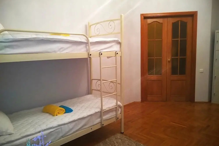 guest_rooms