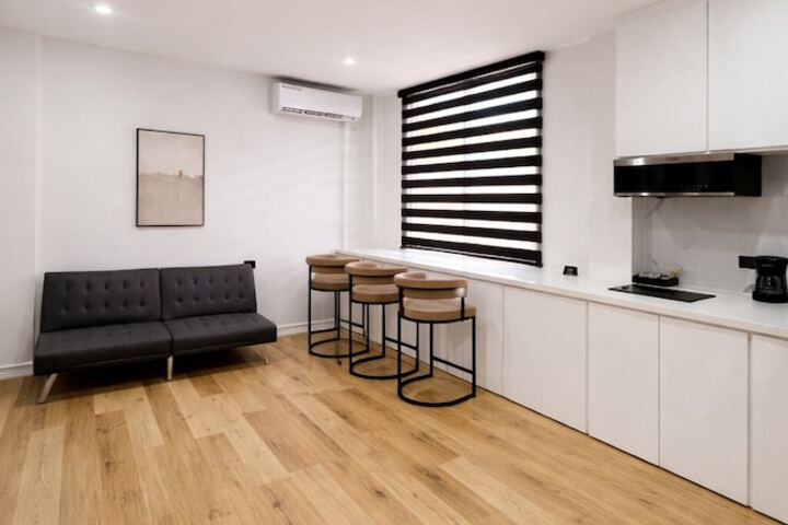 Room 43 of 70