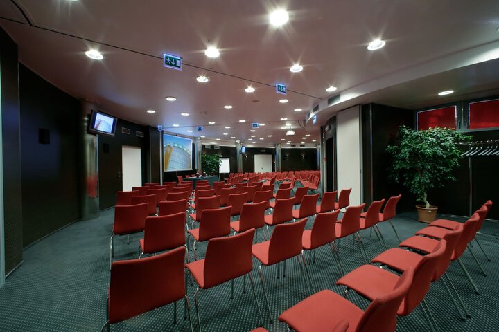 Meeting 42 of 51