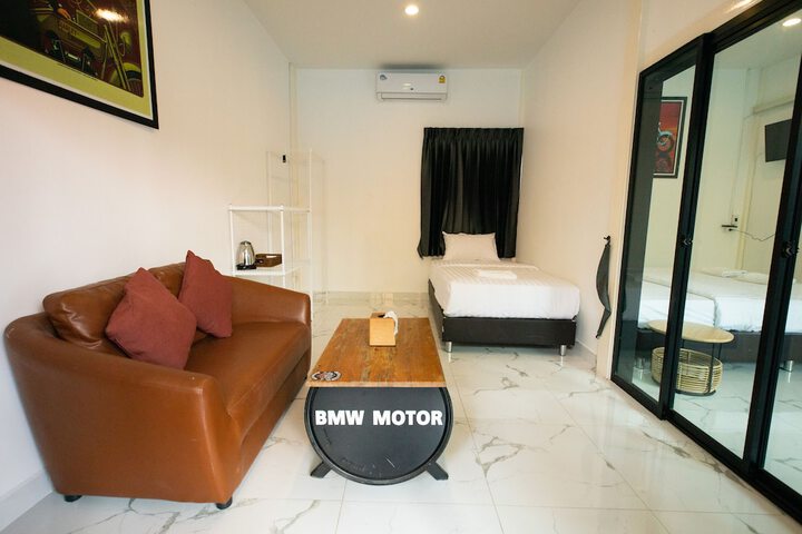 Room 91 of 181