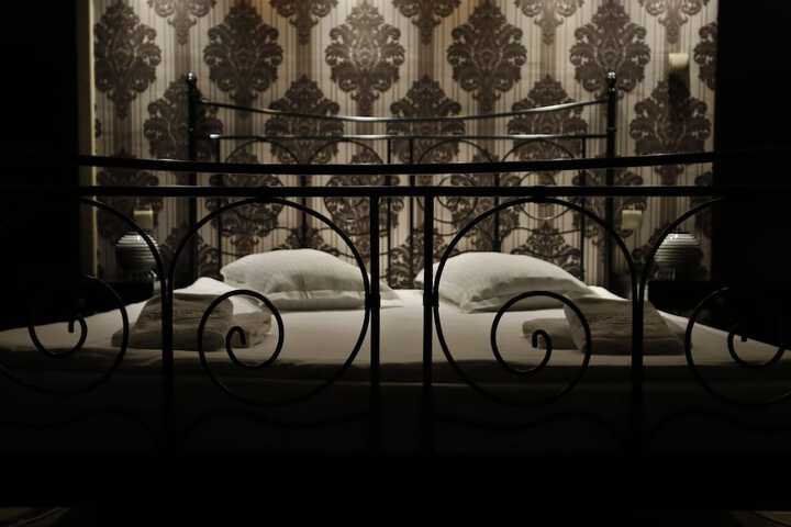 Room 23 of 40