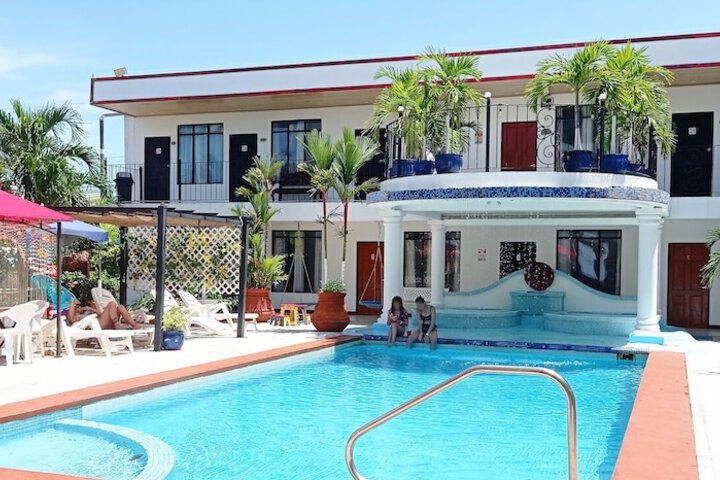 Hotel with Pool