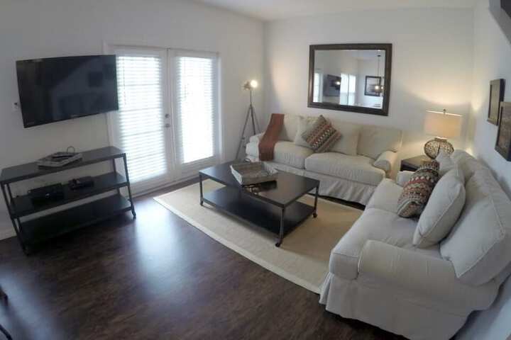 Room 15 of 25