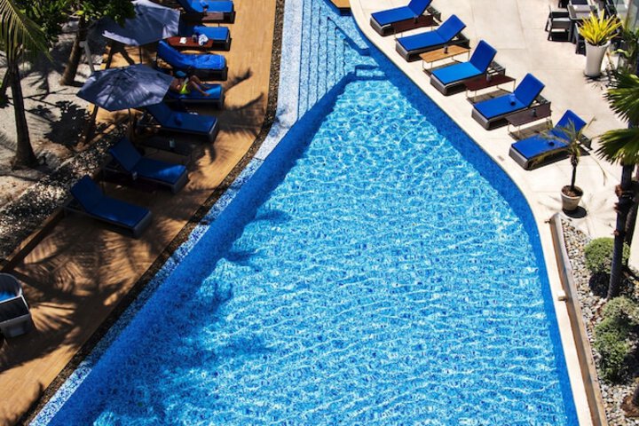 Pool 109 of 148
