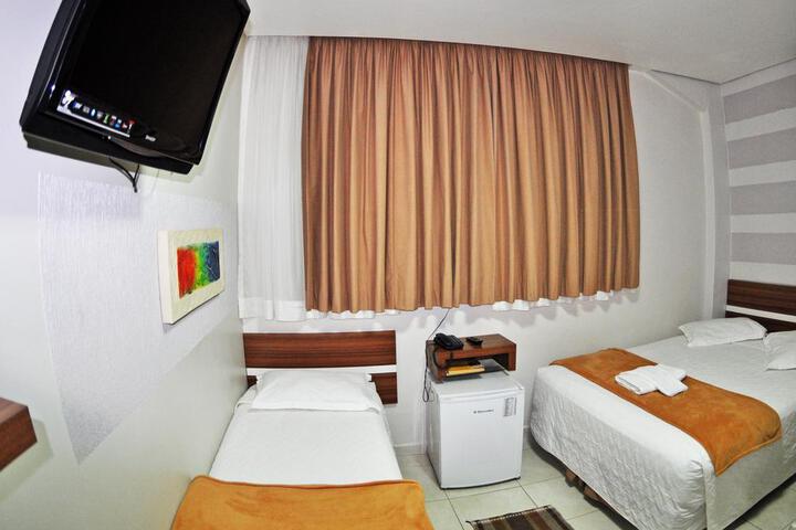 Room 21 of 30