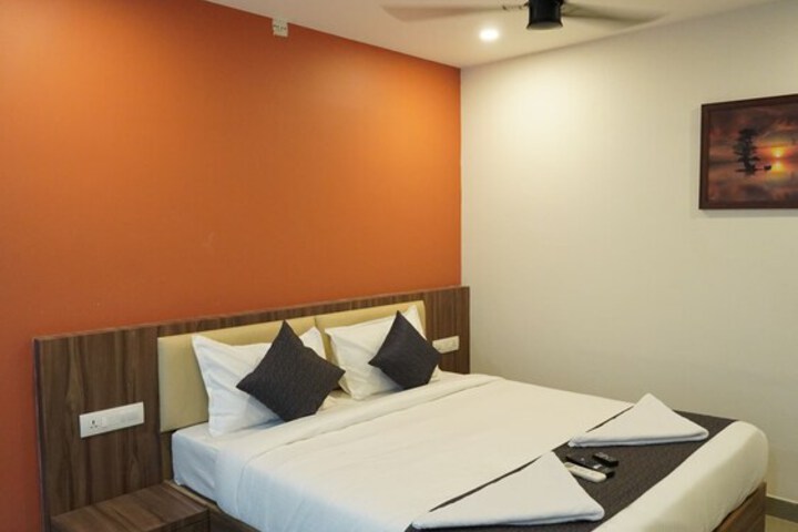 Room 14 of 63