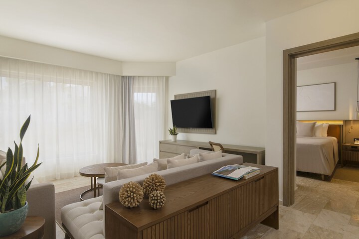 Room 14 of 158