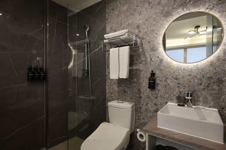 Bathroom Photo