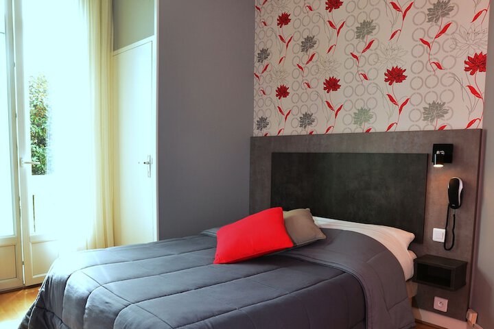 Room 16 of 57