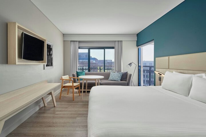 Room 17 of 75